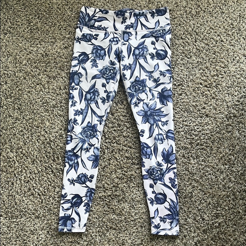 Fabletics floral white and blue leggings, XXS